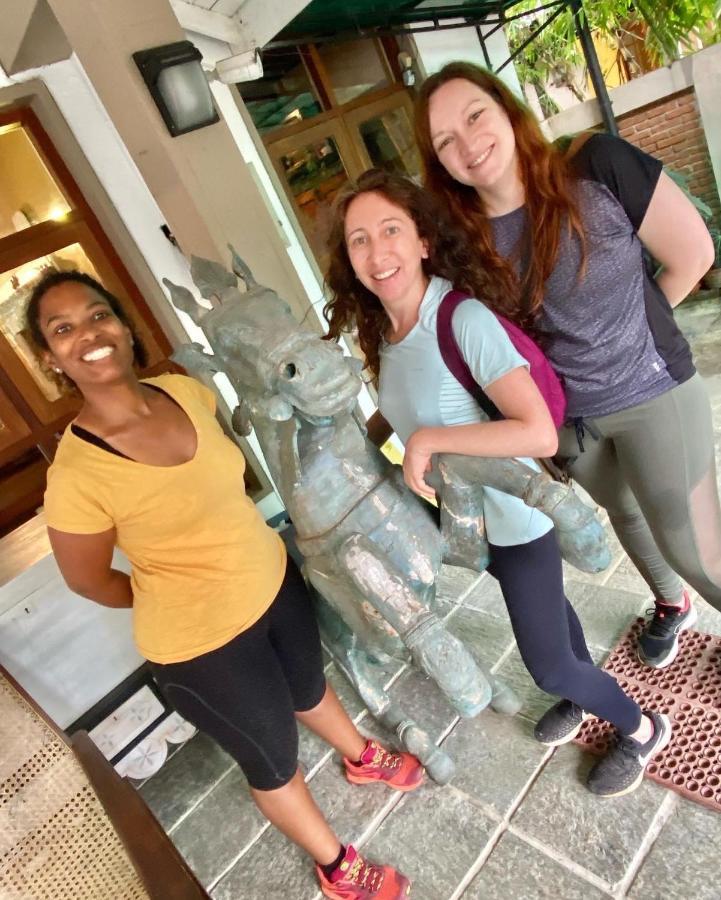 Settle Inn Tourist Lodge Kandy Bagian luar foto